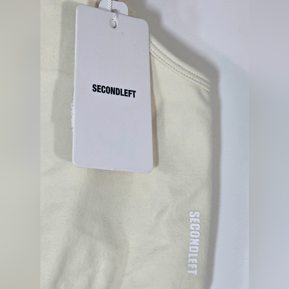 SECONDLEFT SEAMLESS CROPPED SINGLET TOP. - Picture 4 of 7
